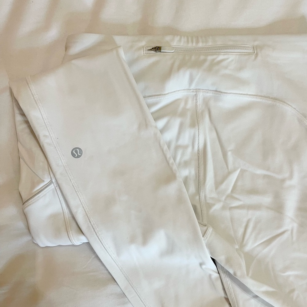 LULULEMON - swift speed white leggings
